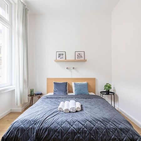 Central Grand Apartment With 5Bedrm 2Bathroom Budapeşte Dış mekan fotoğraf