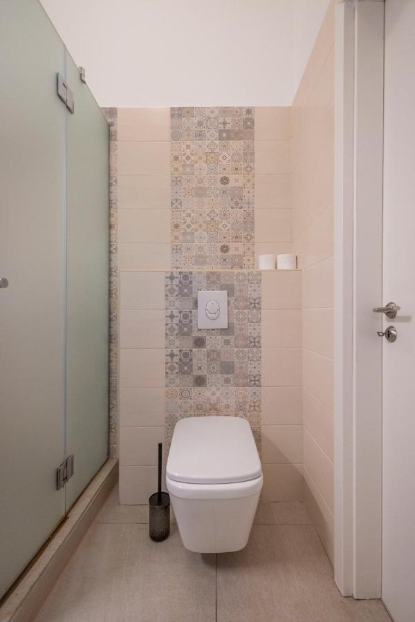 Central Grand Apartment With 5Bedrm 2Bathroom Budapeşte Dış mekan fotoğraf