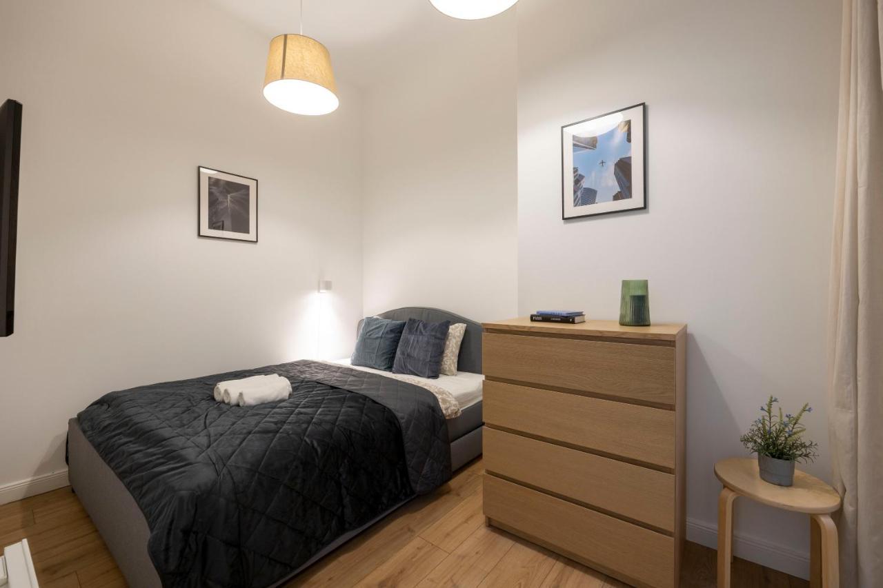 Central Grand Apartment With 5Bedrm 2Bathroom Budapeşte Dış mekan fotoğraf