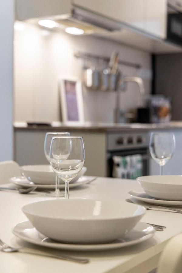 Central Grand Apartment With 5Bedrm 2Bathroom Budapeşte Dış mekan fotoğraf